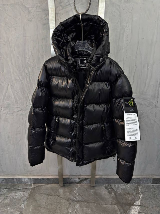 Stone Island Abrigo Negro