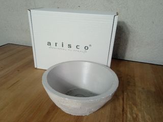 Elemento in cemento ovale da 18 cm rustico color pietra