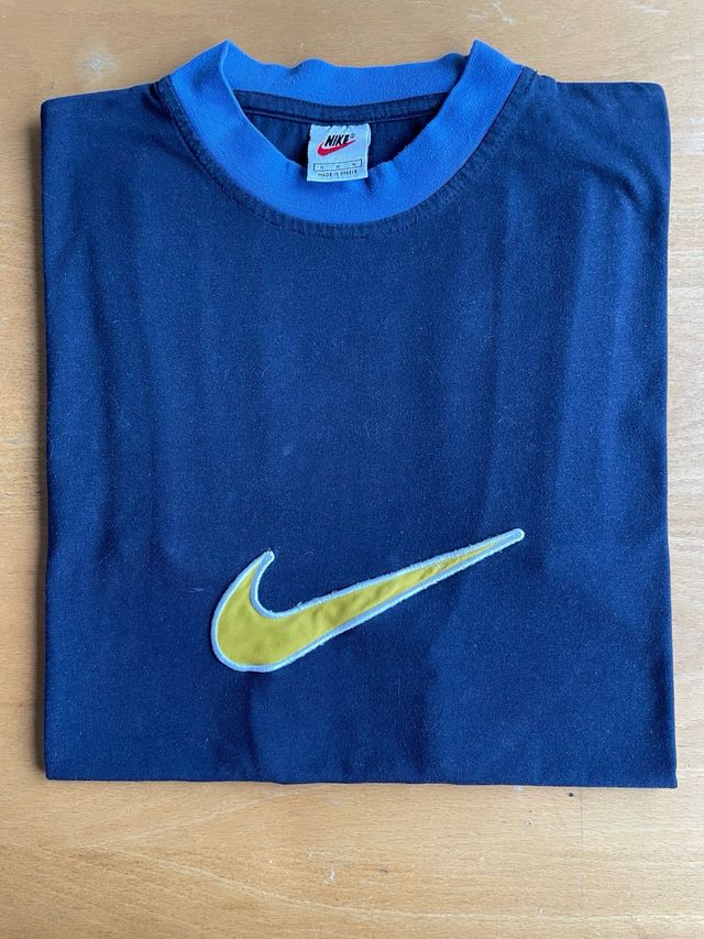 Camiseta Nike Azul y Amarilla