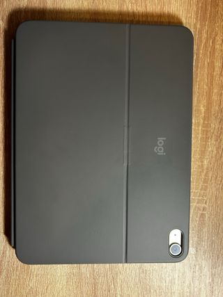 Logitech Combo Touch Teclado iPad Air 11 pulgadas