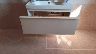 Mobile bagno sospeso bianco 