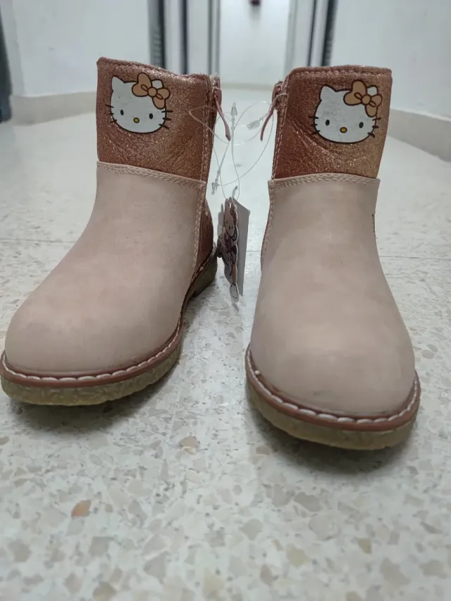 Botines niña Hello Kitty Talla 26