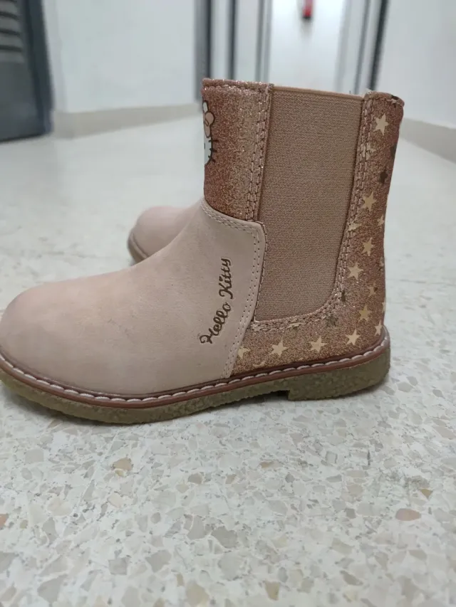 Botines niña Hello Kitty Talla 26