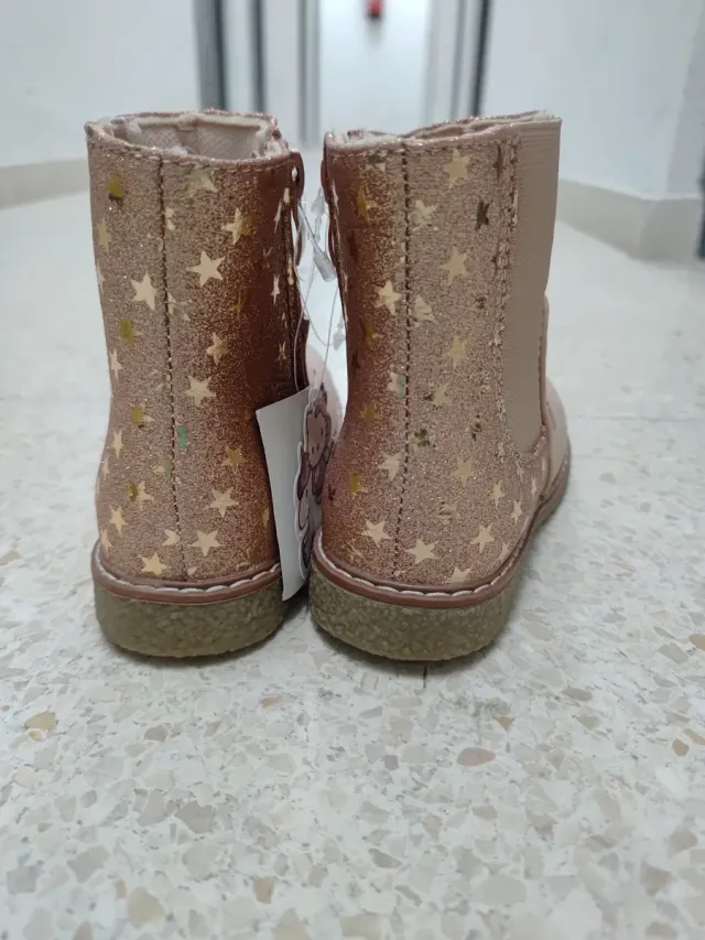 Botines niña Hello Kitty Talla 26