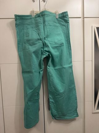 Pantalón vaquero H&M pata ancha verde