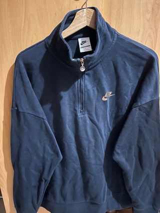 Sudadera Nike Negra Cremallera Dorada Talla M