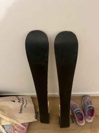 Botas Niños de esquí 228mm y esquís Atomic 80mm
