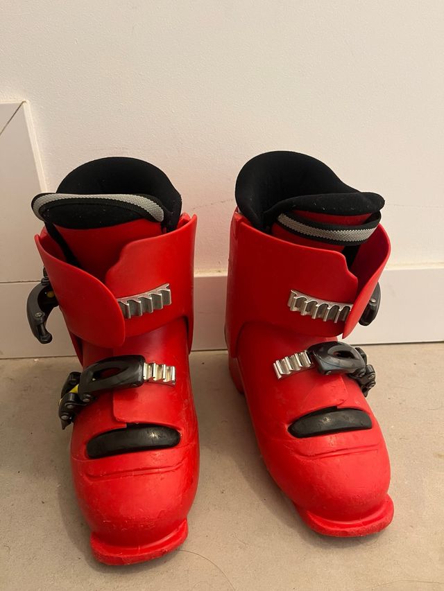 Botas de esquí rojas talla 32