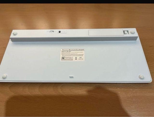 Teclado SilverHT Bluetooth Inalámbrico Windows