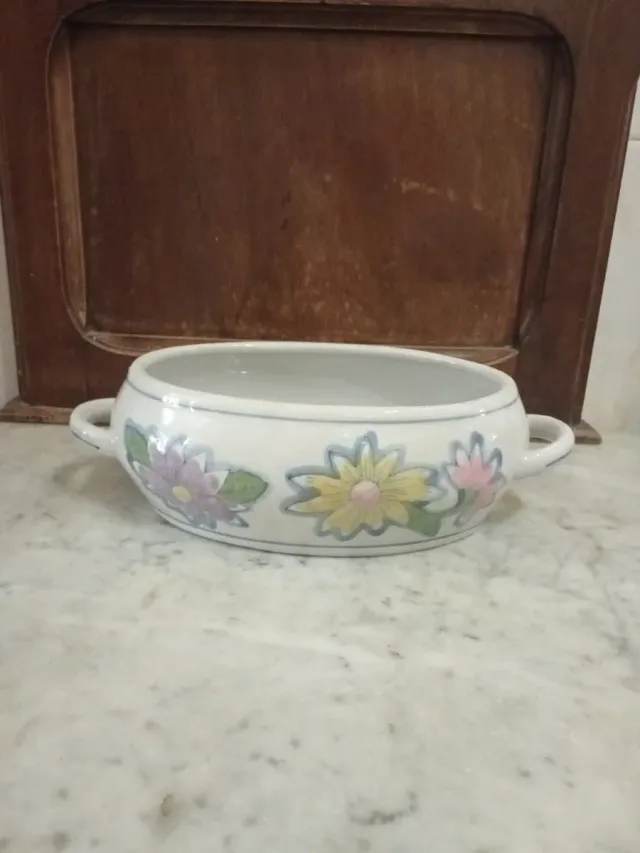 REGALO Zuppiera con fiori dipinti
