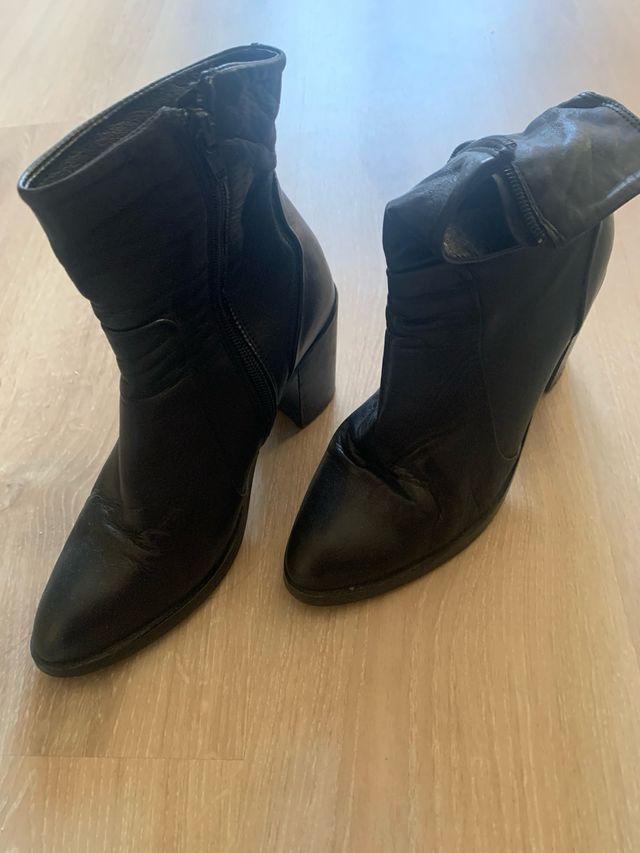 Botines de piel negros muy cómodos, talla 39
