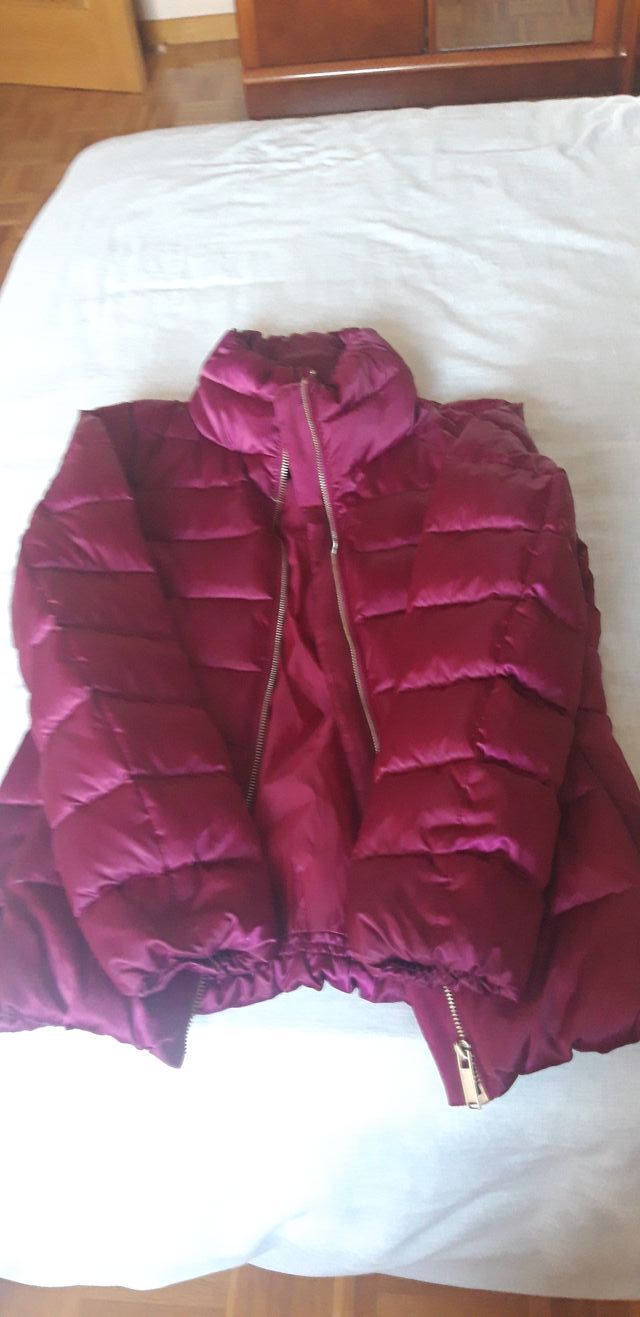 Cazadora plumífero Massimo Dutti cereza