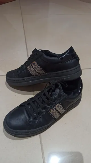 Geox sneakers pelle 38 maculati