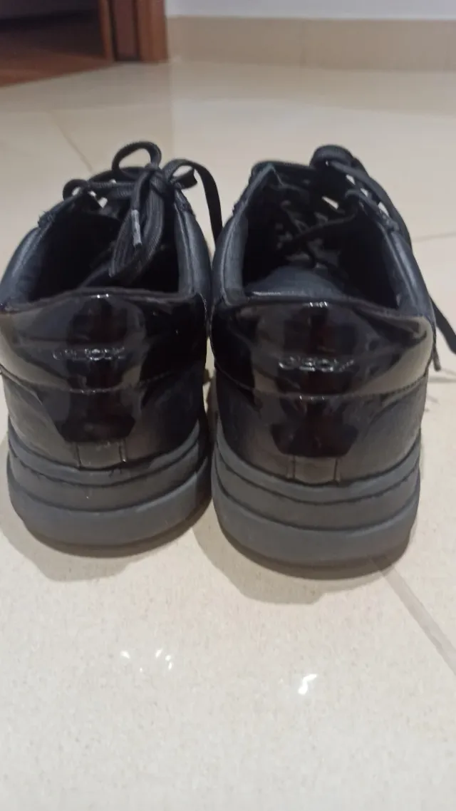 Geox sneakers pelle 38 maculati