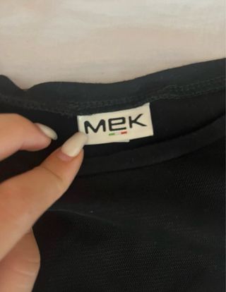 Vestito nero corto con tulle