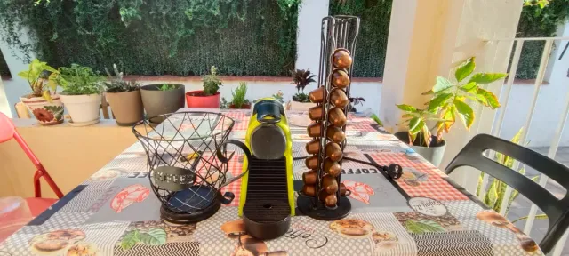 Cafetera Nespresso Verde