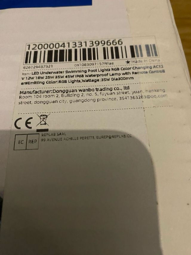 Foco LED para Piscina con Mando