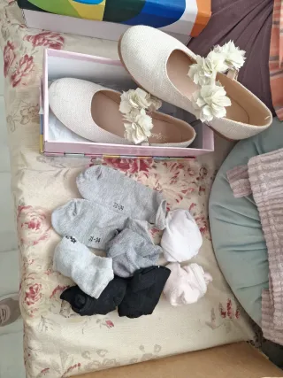 Zapatos de ceremonia beige/blanco talla 34