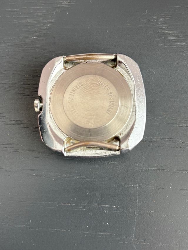 Reloj Timex Vintage Dorado y Plateado