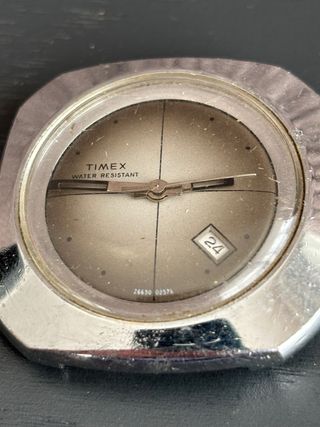 Reloj Timex Vintage Dorado y Plateado