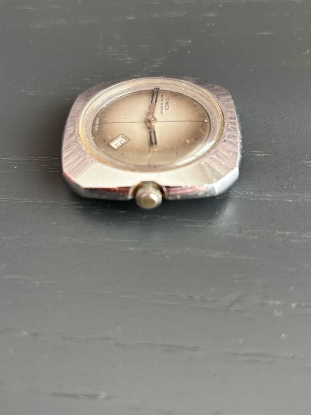 Reloj Timex Vintage Dorado y Plateado