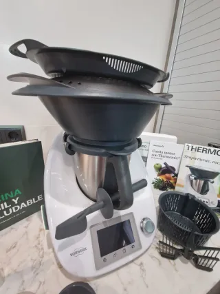 Thermomix TM5 Seminueva + Accesorios