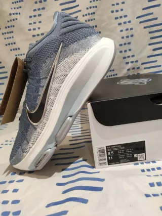 T. 43 Zapatillas Nike G.T. Hustle 3