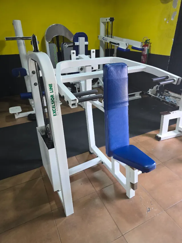 Máquinas de gimnasio profesional