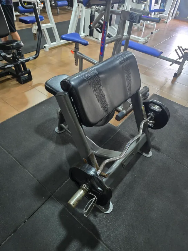 Máquinas de gimnasio profesional