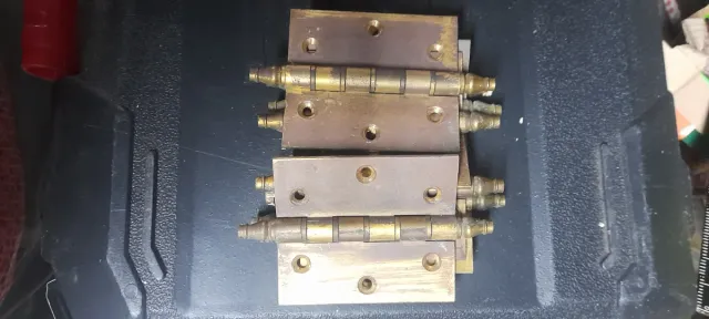 Bisagras de latón para puerta (6+8 unidades)