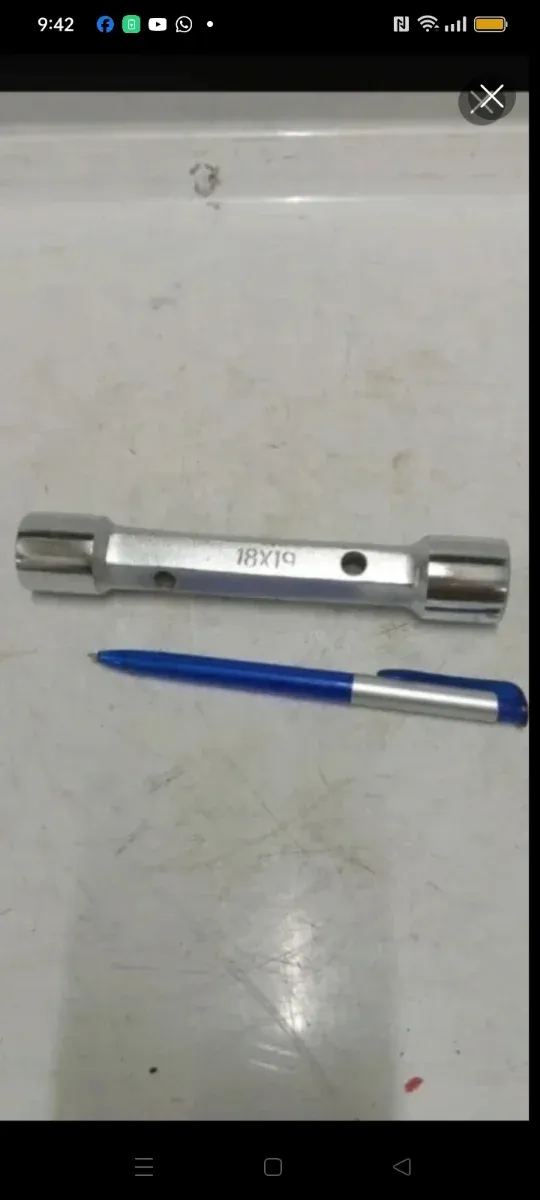 Llave de tubo 18-19