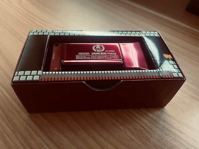 Game Boy Micro Edición Especial 20 Aniversario