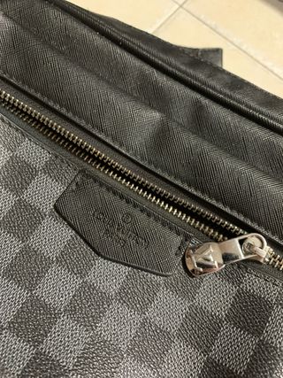 Bandolera Louis Vuitton Negra