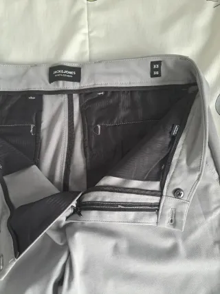Pantalón Jack & Jones Gris