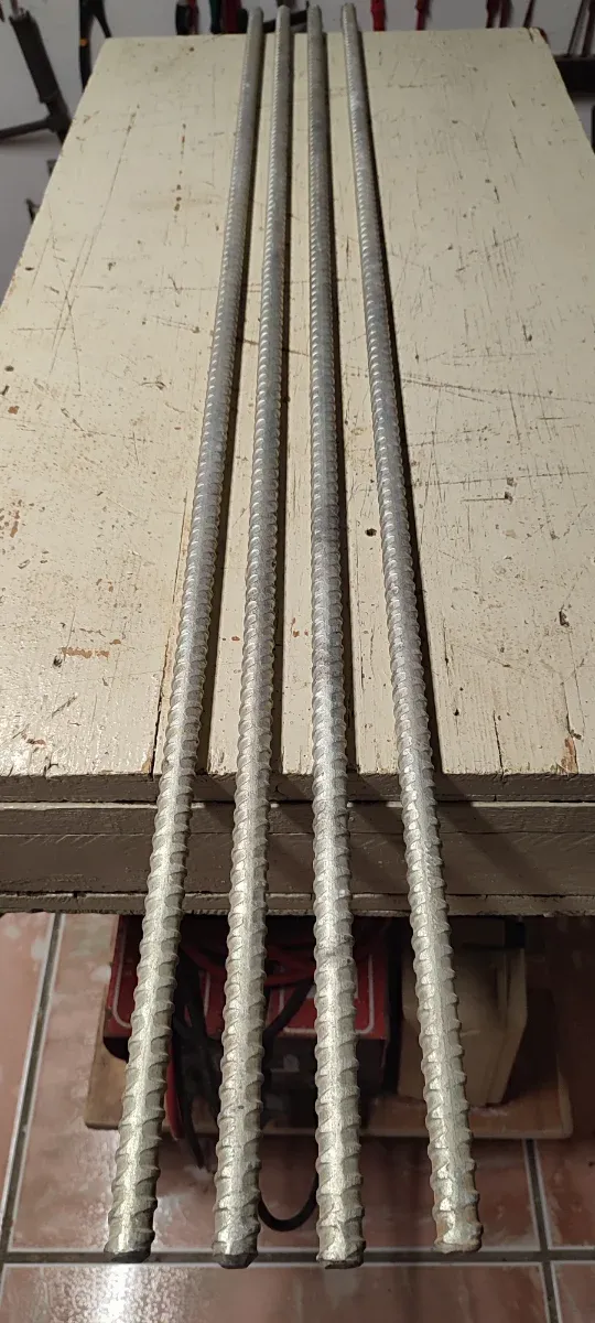 4 Barras de Acero 120cm
Espadines de encofrado