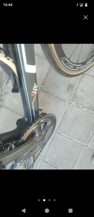 Bicicleta Cube de carbono completa