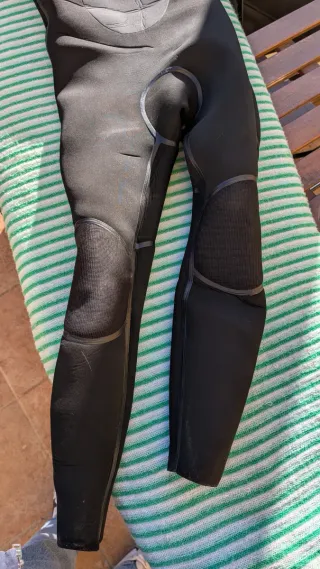 Neopreno surf  4/3 Deeply Explorer Frost Talla S