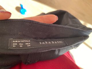 Pantalón negro Zara Talla S
