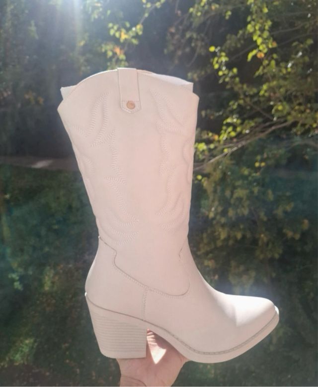 Botas cowboy Xti beig nuevas