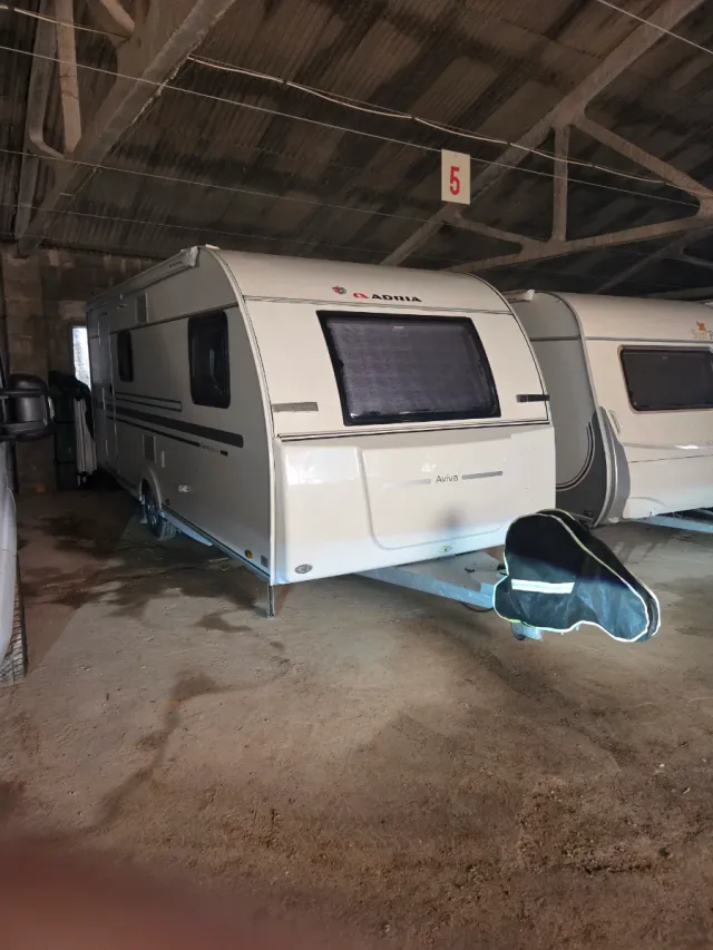 Caravana Adria Aviva 490CP