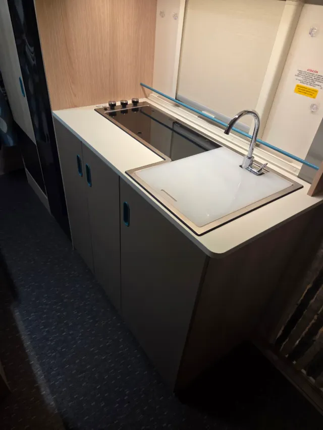 Caravana Adria Aviva 490CP