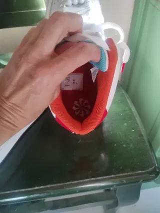 Deportivas bota Nike Blancas y Rojas