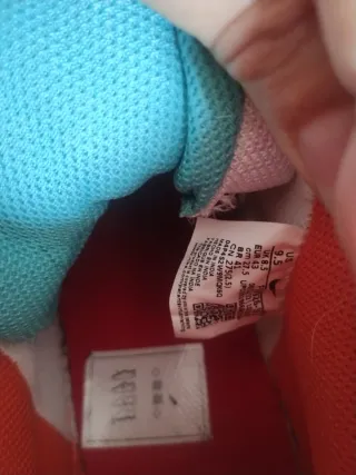 Deportivas bota Nike Blancas y Rojas