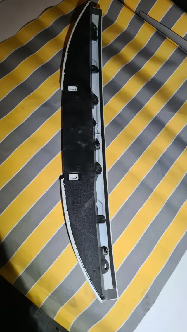 Alerón trasero Clio 3 Gordini