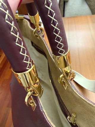 Bolso Piel Purificación Garcia Morado y Dorado