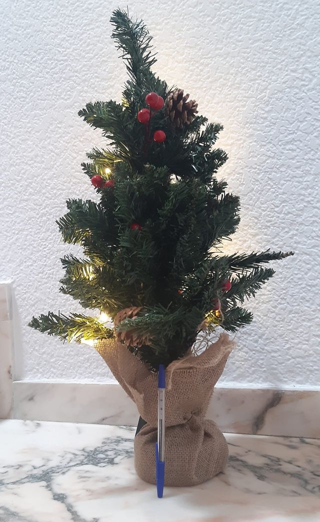 Dos (2) Árbol de navidad artificial luz LED