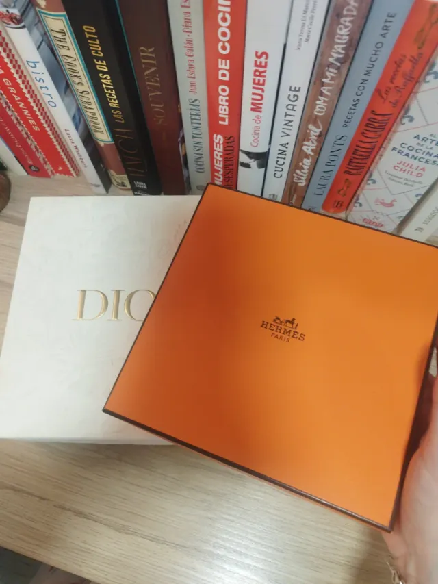 Cajas Hermes y Dior