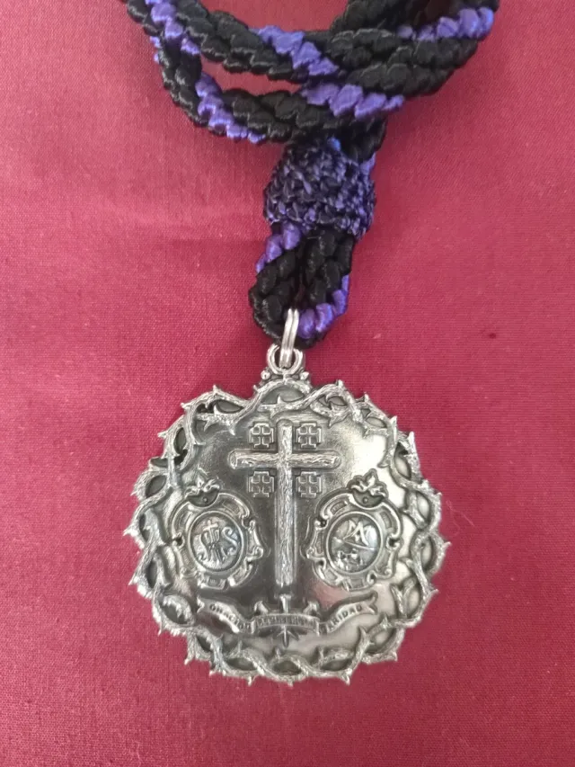 MEDALLA PASIÓN Y MUERTE DE TRIANA (SEVILLA)