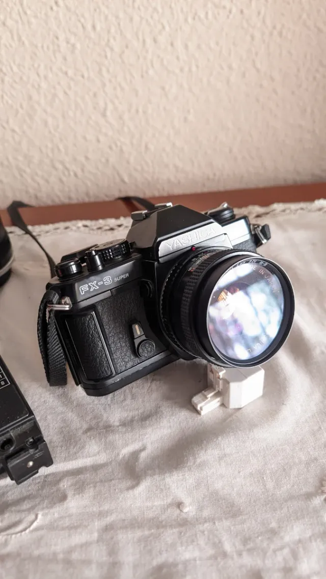 Yashica FX-3 Super 2000 Cámara Analógica
