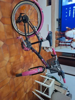 Bicicleta infantil Btwin rosa